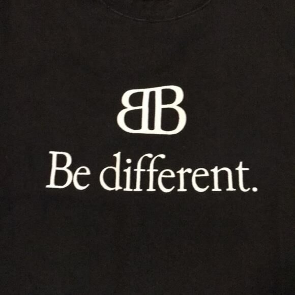 Balenciaga Men’s “Be Different” Logo T-Shirt in Black/White – Size XXL - Picture 9 of 10